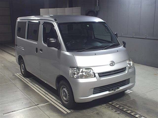 2298 Toyota Lite ace van S412M 2016 г. (JU Gifu)